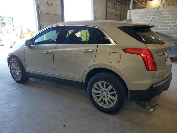2017 CADILLAC XT5