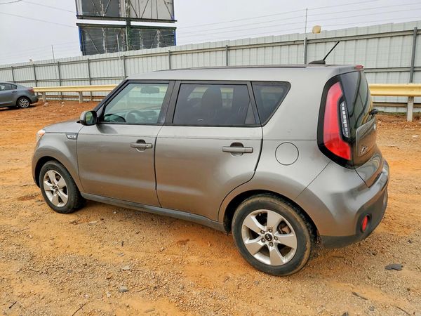 2017 KIA SOUL Base — DSRA