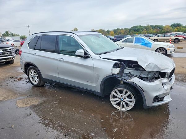 2015 BMW X5 xDrive35i — Passenger 3/4