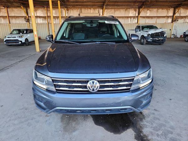 2018 VOLKSWAGEN TIGUAN SE, 4Motion SEL — DIRF