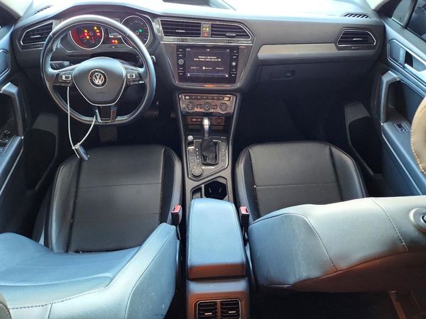 2018 VOLKSWAGEN TIGUAN SE, 4Motion SEL — CKPT