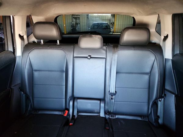 2018 VOLKSWAGEN TIGUAN SE, 4Motion SEL — SUVN