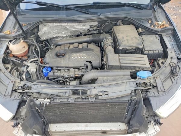 2016 AUDI Q3 quattro Premium Plus — Engine bay