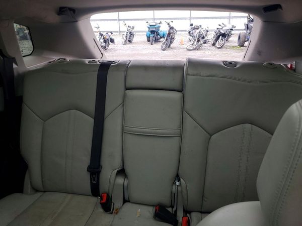 2015 CADILLAC SRX Luxury — SUVN