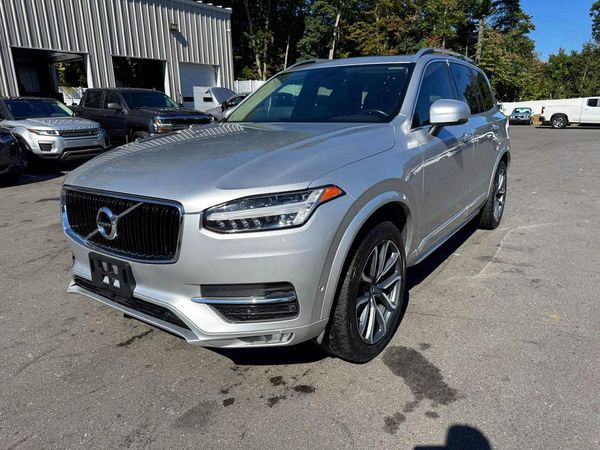 2018 VOLVO XC90