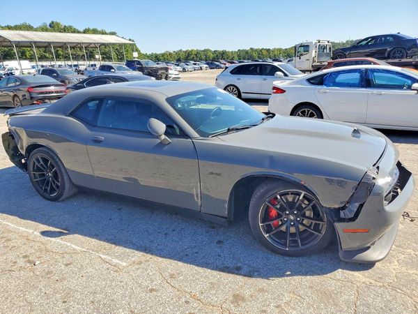 2023 DODGE CHALLENGER R/T — Passenger 3/4