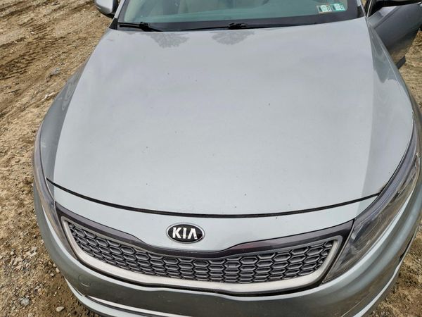 2015 KIA OPTIMA GL - Middle-low — Engine bay