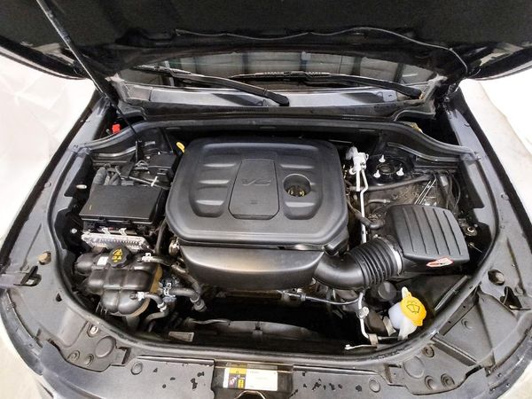 2019 JEEP GRAND CHEROKEE Laredo — Engine bay