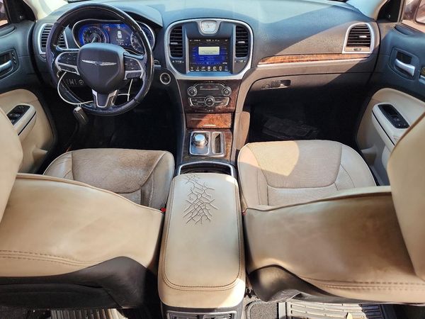 2016 CHRYSLER 300 300C — CKPT