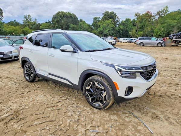 2024 KIA SELTOS SX — Passenger 3/4