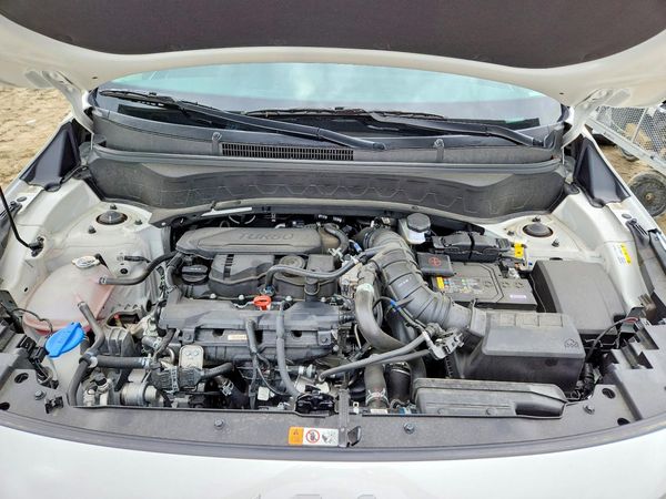 2024 KIA SELTOS SX — Engine bay