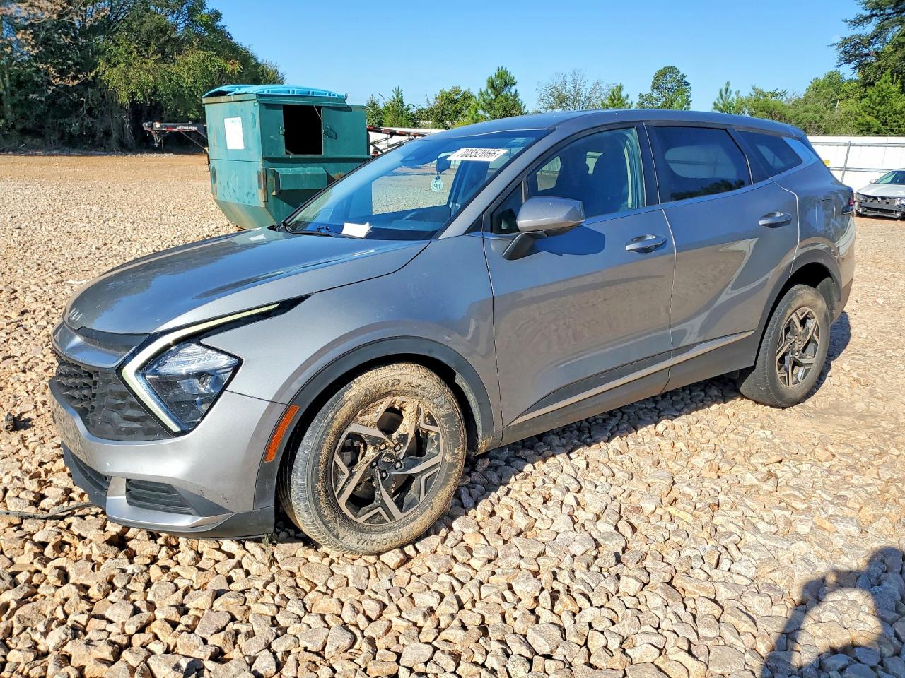 2023 KIA SPORTAGE LX — Front 3/4