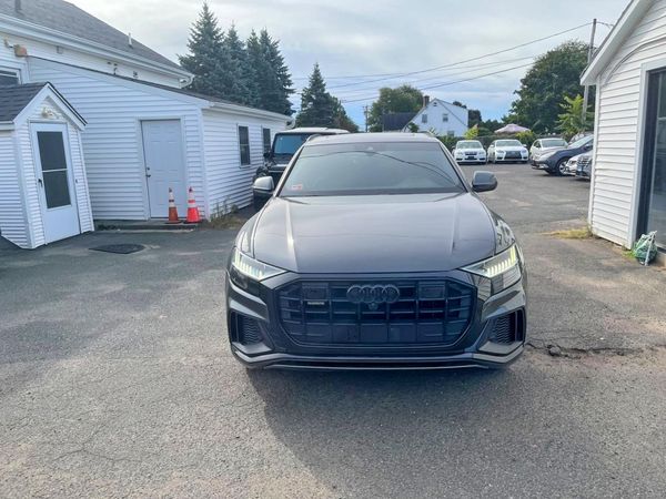 2019 AUDI Q8