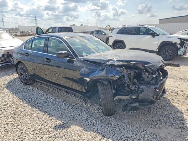 2026 BMW 330I — Passenger 3/4