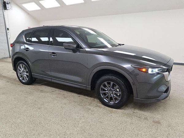 2025 MAZDA CX-5 Premium Plus — Passenger 3/4