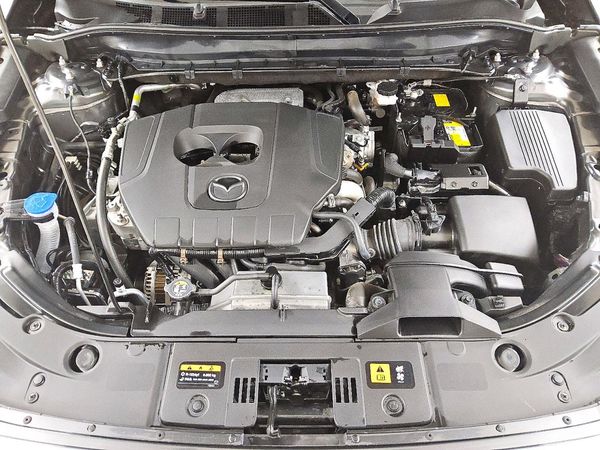 2025 MAZDA CX-5 Premium Plus — Engine bay