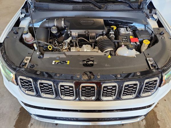 2025 JEEP COMPASS Limited — Engine bay