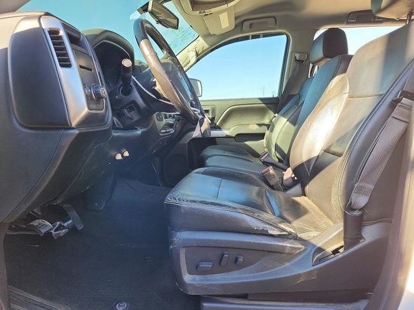 2017 CHEVROLET SILVERADO LT — DENT