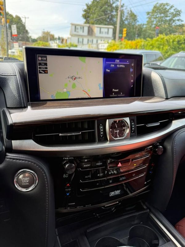 2016 LEXUS LX 570