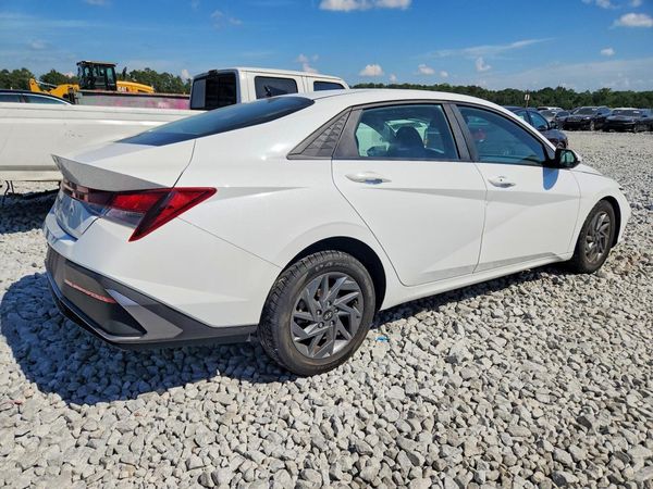 2024 HYUNDAI ELANTRA SEL — PSRA