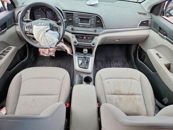 2018 HYUNDAI ELANTRA SE — CKPT