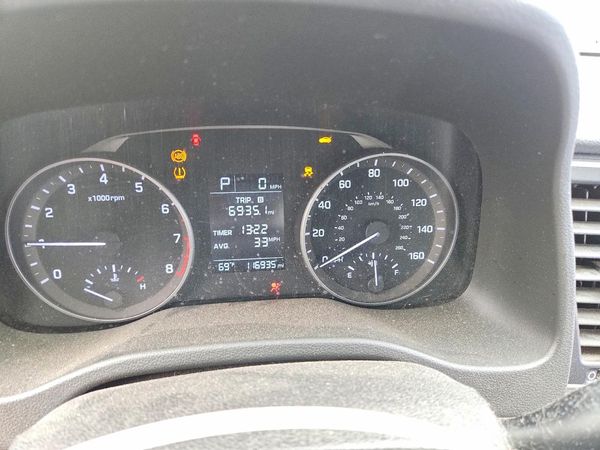 2018 HYUNDAI ELANTRA SE — ODOM