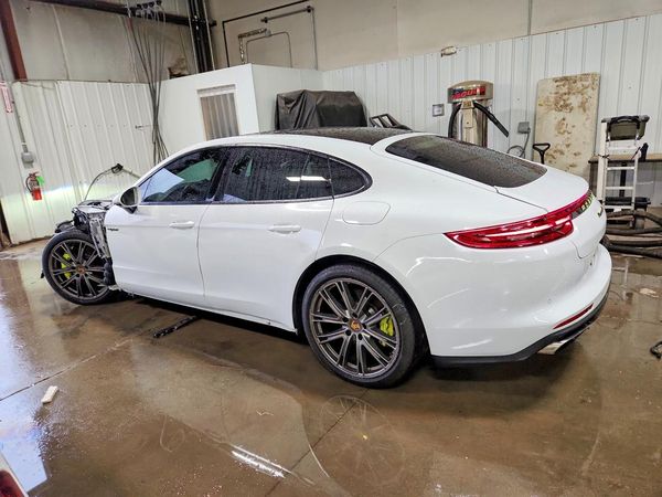 2020 PORSCHE PANAMERA Panamera 4 E-Hybrid — DSRA