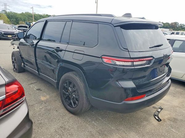2024 JEEP CHEROKEE Laredo — DSRA