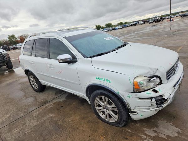 2013 VOLVO XC90 — Passenger 3/4