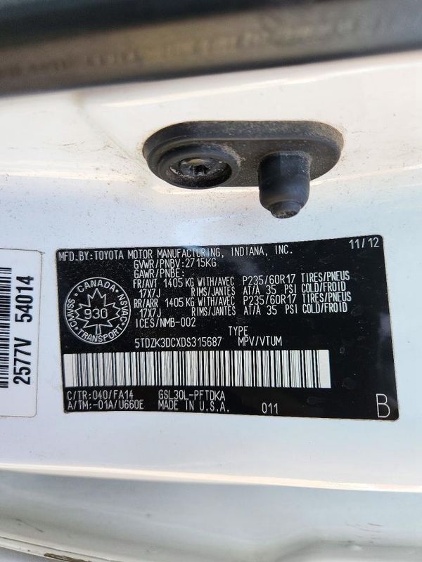 2013 TOYOTA SIENNA — VINS