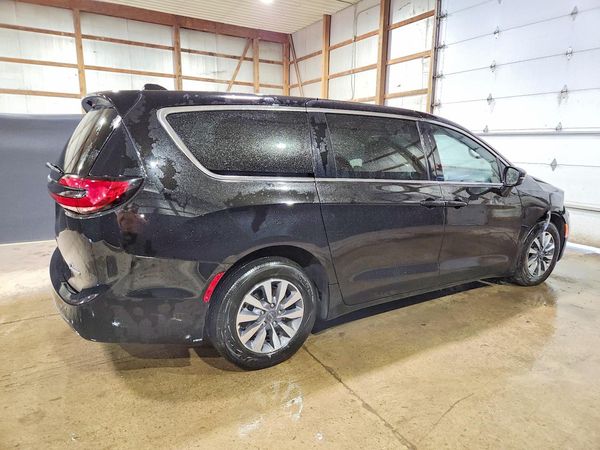 2025 CHRYSLER PACIFICA Select — PSRA