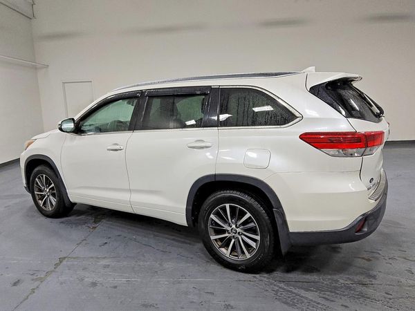 2017 TOYOTA HIGHLANDER SE/XLE — DSRA