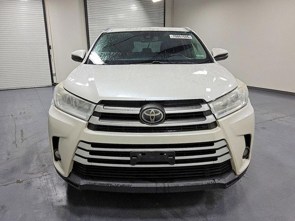 2017 TOYOTA HIGHLANDER SE/XLE — DIRF