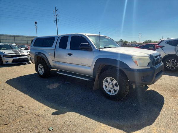 2013 TOYOTA TACOMA Delux — Passenger 3/4