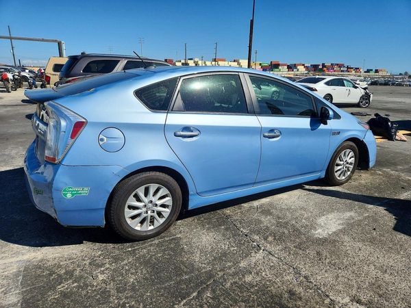 2014 TOYOTA PRIUS — PSRA