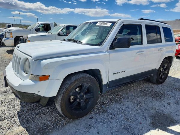 2015 JEEP PATRIOT — DSFA — Front 3/4
