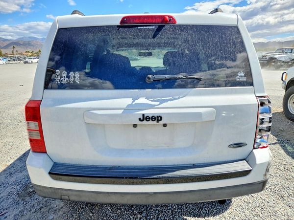 2015 JEEP PATRIOT Sport — DIRR