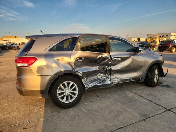 2018 KIA SORENTO L, LX — PSRA