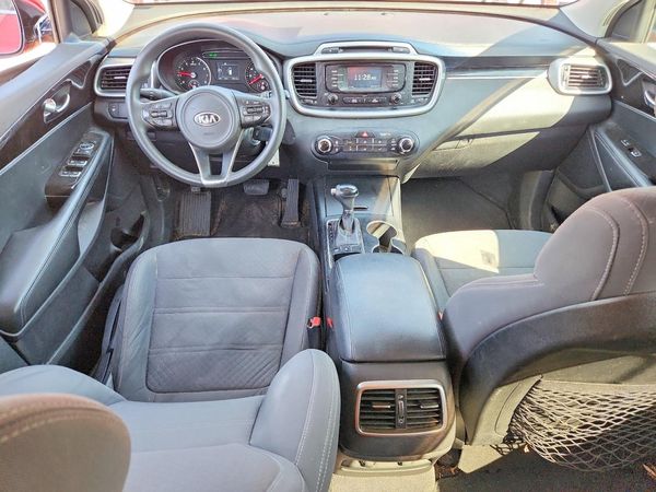 2017 KIA SORENTO L, LX — CKPT