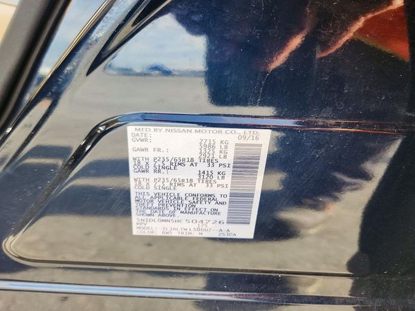 2017 INFINITI QX60 — VINS