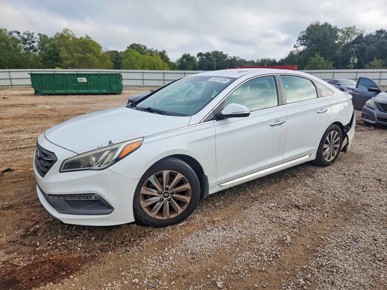 2015 HYUNDAI SONATA — Front 3/4