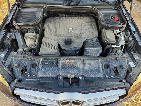2020 MERCEDES-BENZ GLE GLE450-4M — Engine bay