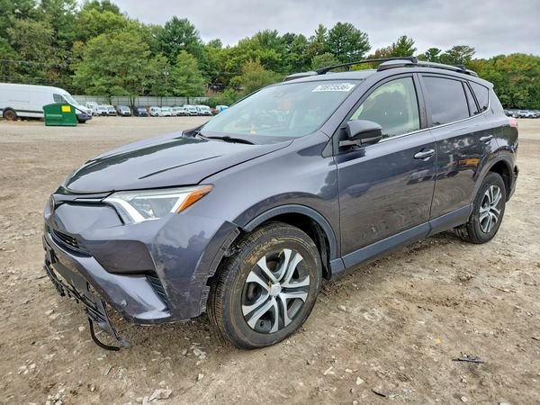 2018 TOYOTA RAV4 LE — Front 3/4