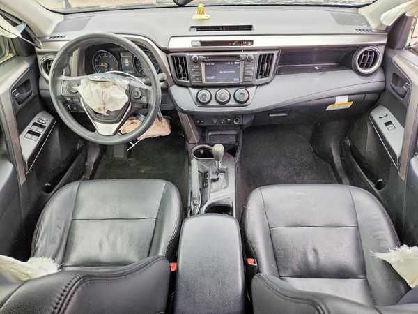 2018 TOYOTA RAV4 LE — CKPT