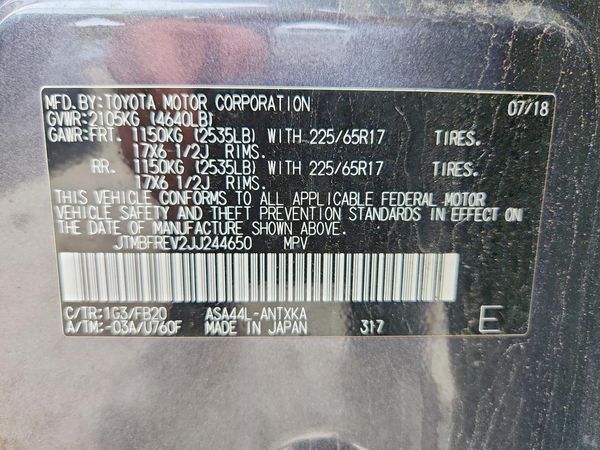 2018 TOYOTA RAV4 LE — VINS