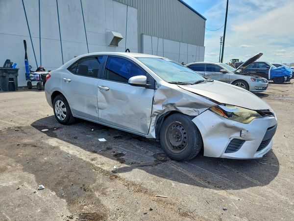 2015 TOYOTA COROLLA L/LE — Passenger 3/4