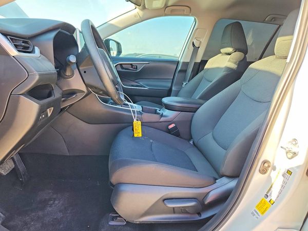 2025 TOYOTA RAV4 — DENT