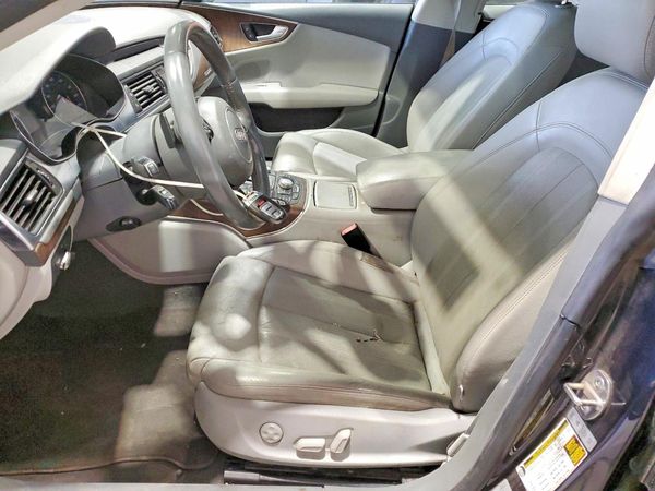 2014 AUDI A7 — DENT