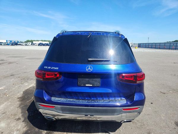 2021 MERCEDES-BENZ GLB-CLASS GLB250 — DIRR
