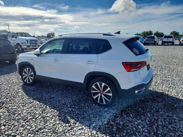 2022 VOLKSWAGEN TAOS SE — DSRA